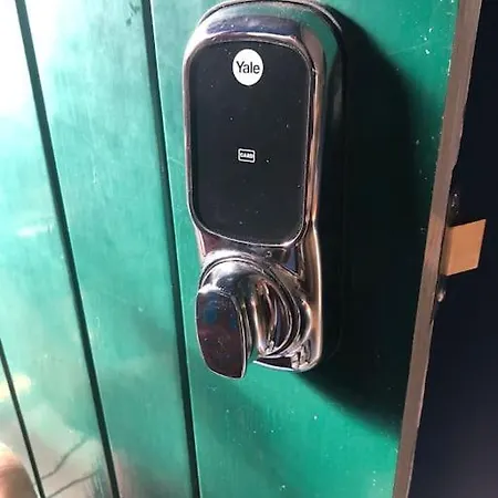 Charming Pheonix Parkside Flat Daire