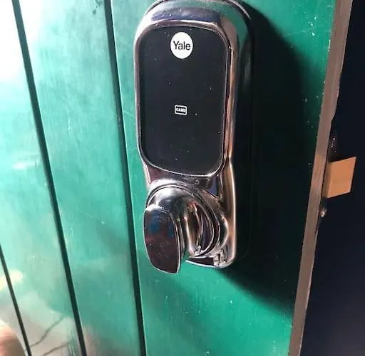 Charming Pheonix Parkside Flat 公寓