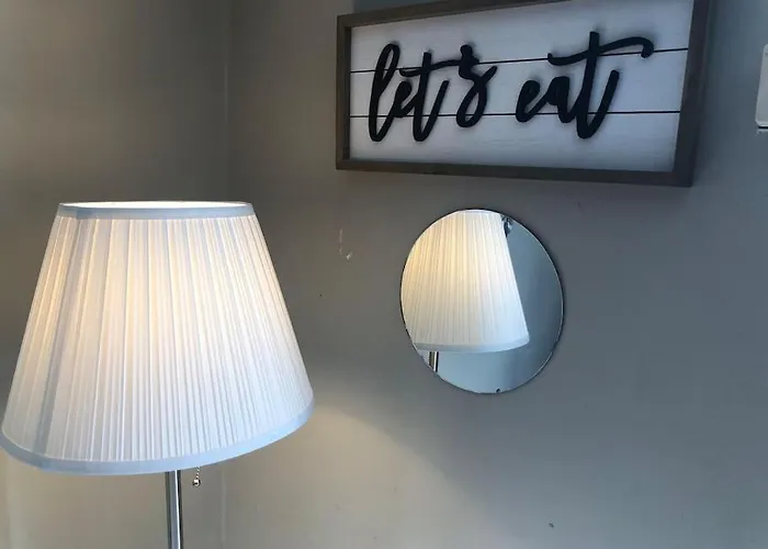 Apartament Charming Pheonix Parkside Flat *